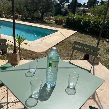 Hauteurs De Toulon : Charmant Studio Piscine Buitenkant foto